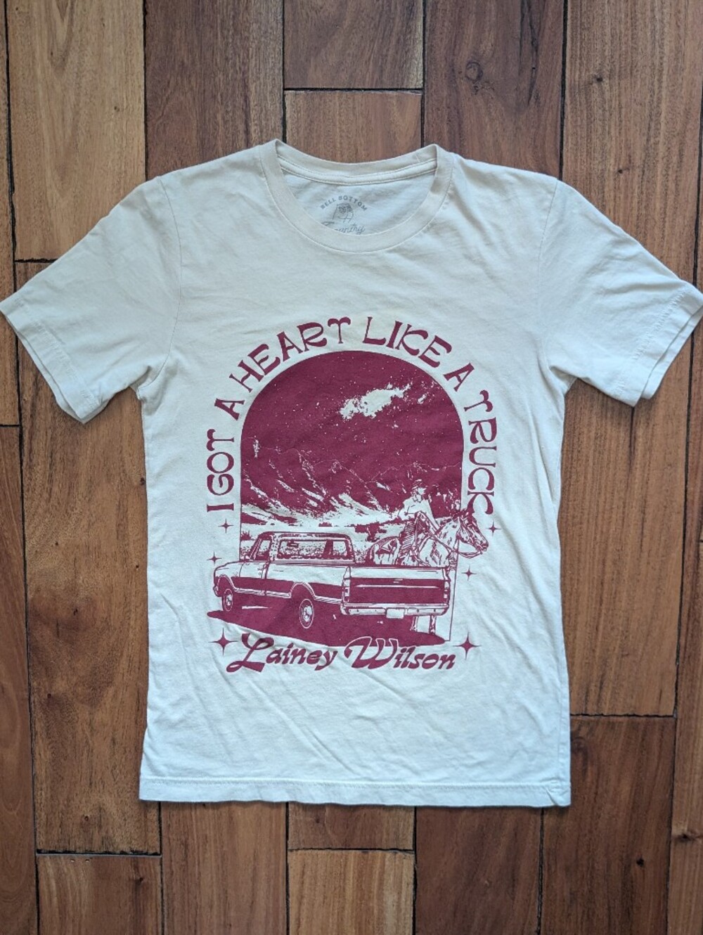 Lainey Wilson Heart Like A Truck Tour T-Shirt (S)